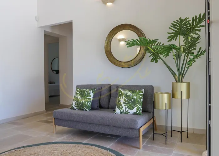 Td Coco Countryside Near